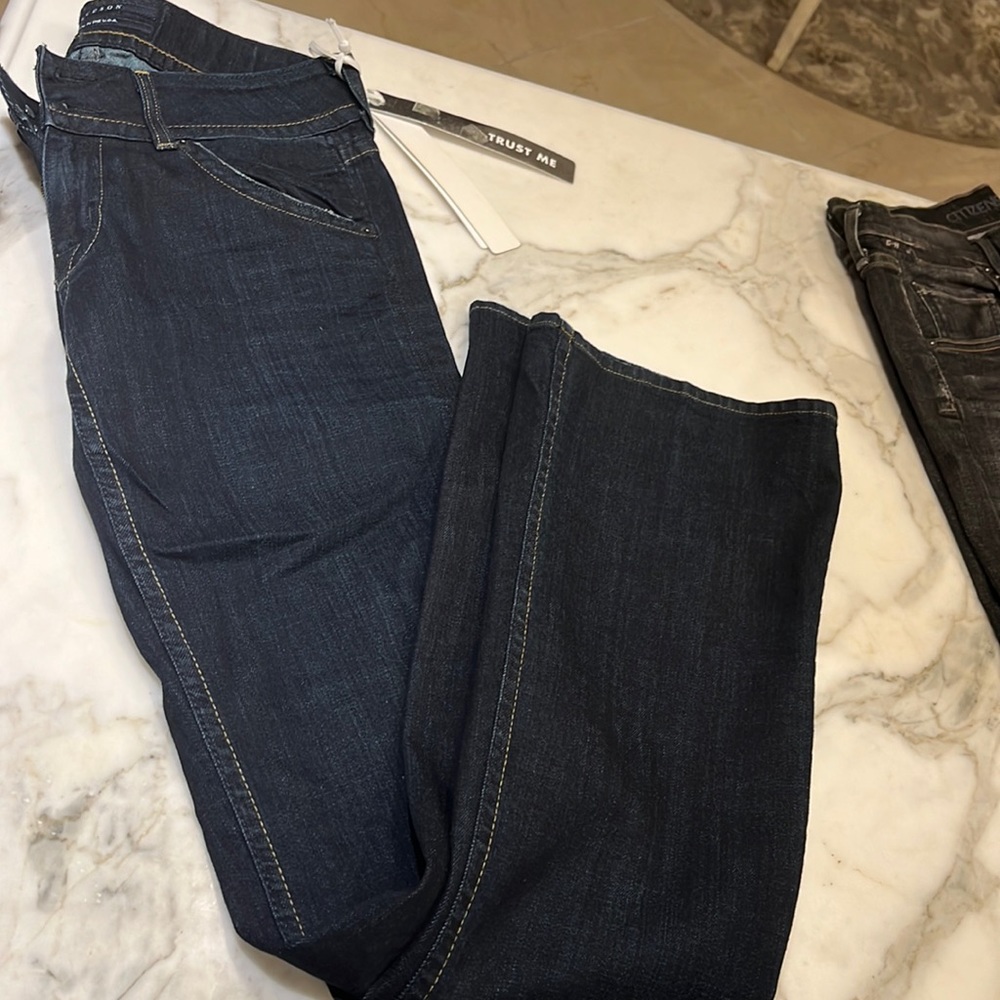 Hudson bootleg jean size 28 new